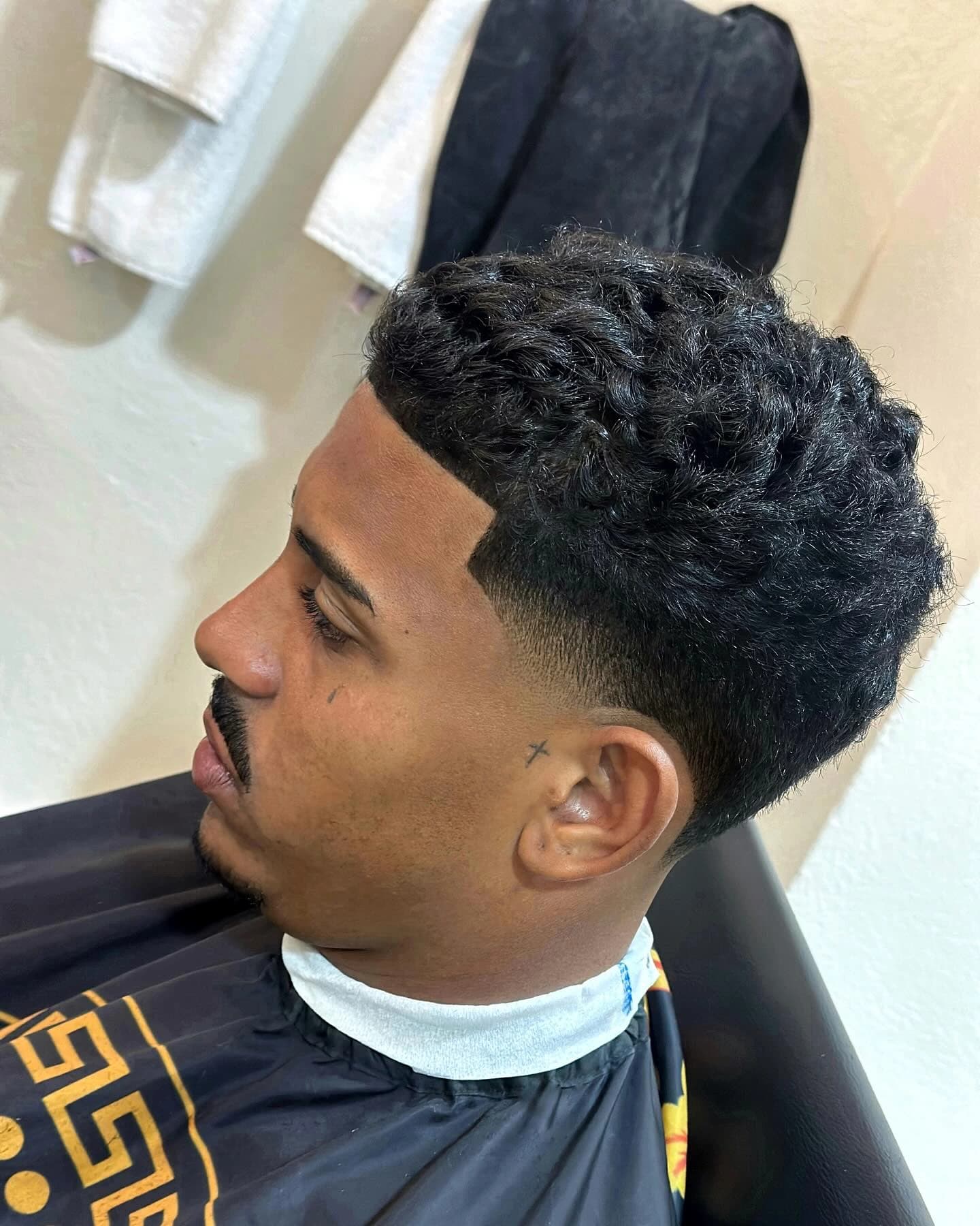 Secondary reference image for The Blowout Taper Fade.